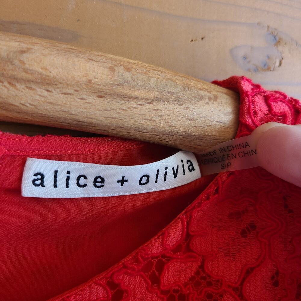 Alice + Olivia Top Pasha Corded Lace Crop Blouse Poppy Red S Flare Sleeve Shirt - Picture 4 of 4